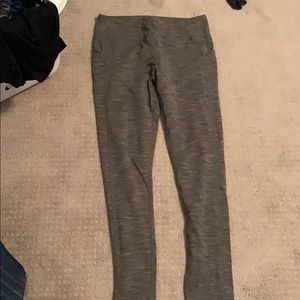 Workout leggings with pockets